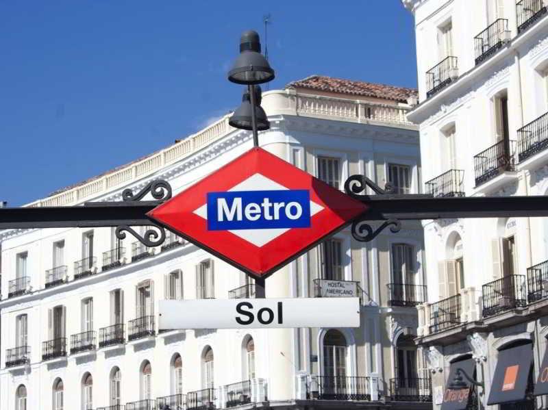 Gran Via Sol Apartamentos Madrid Luaran gambar
